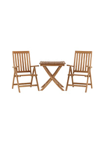 Eetgroep Ghana met de stoelen Kenya 