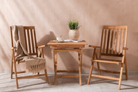 Eetgroep Ghana met de stoelen Kenya 