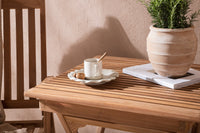 Eetgroep Ghana met de stoelen Kenya 