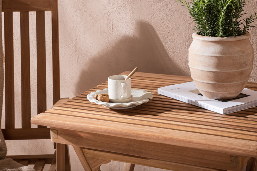 Eetgroep Ghana met de stoelen Kenya 