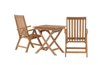 Eetgroep Ghana met de stoelen Kenya 
