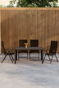 Mirko eettafelset met de Levanzo stoelen 