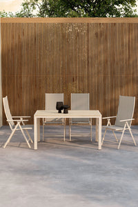 Mirko eettafelset met de Levanzo stoelen 