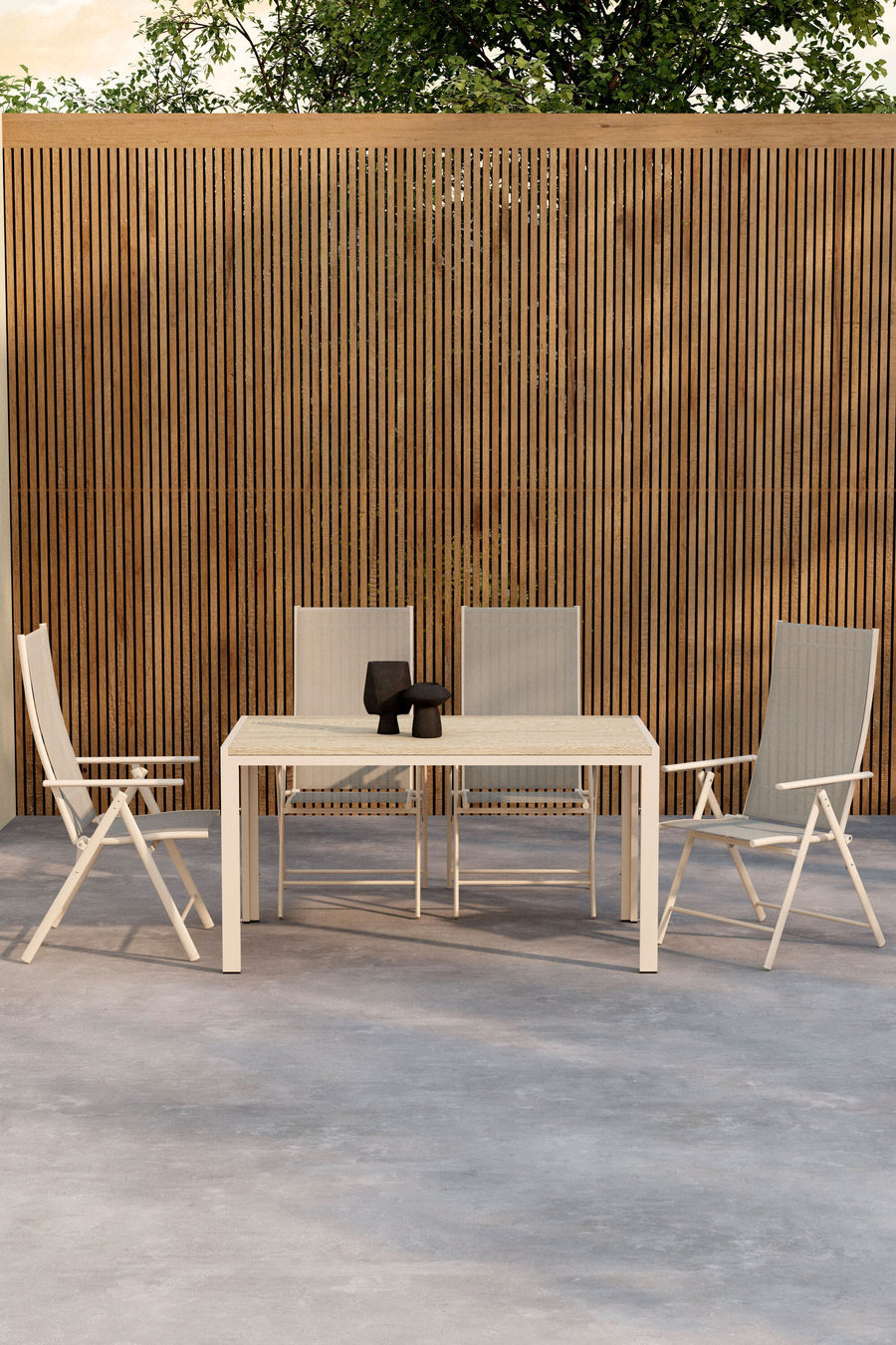 Mirko eettafelset met de Levanzo stoelen 