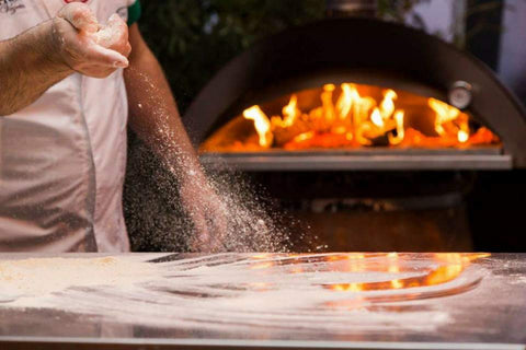 Pizzaovens voor echte pizza thuis